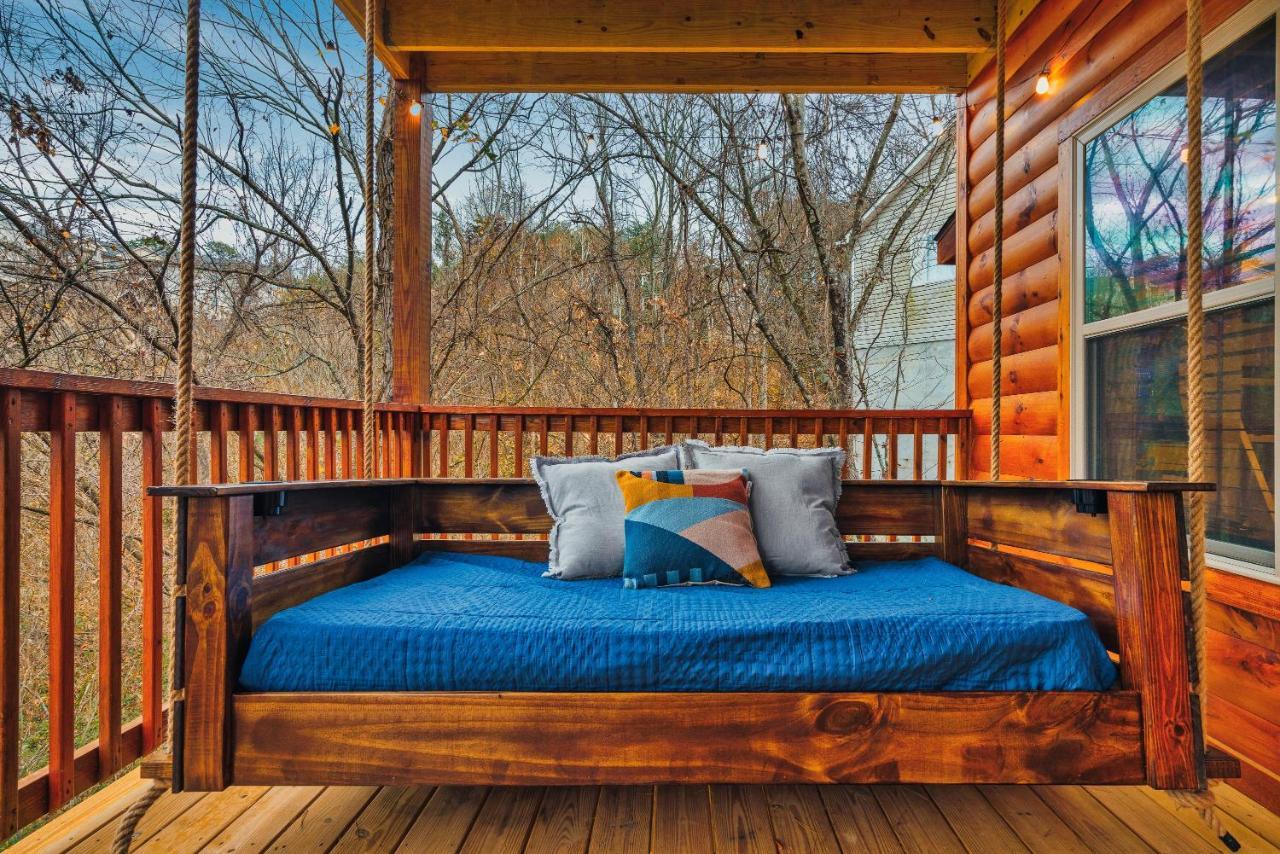 Mountains R Calling, Cozy Hideaway, King Beds, Hot-Tub, Arcade, Ev Ready Пиджен-Фордж Экстерьер фото